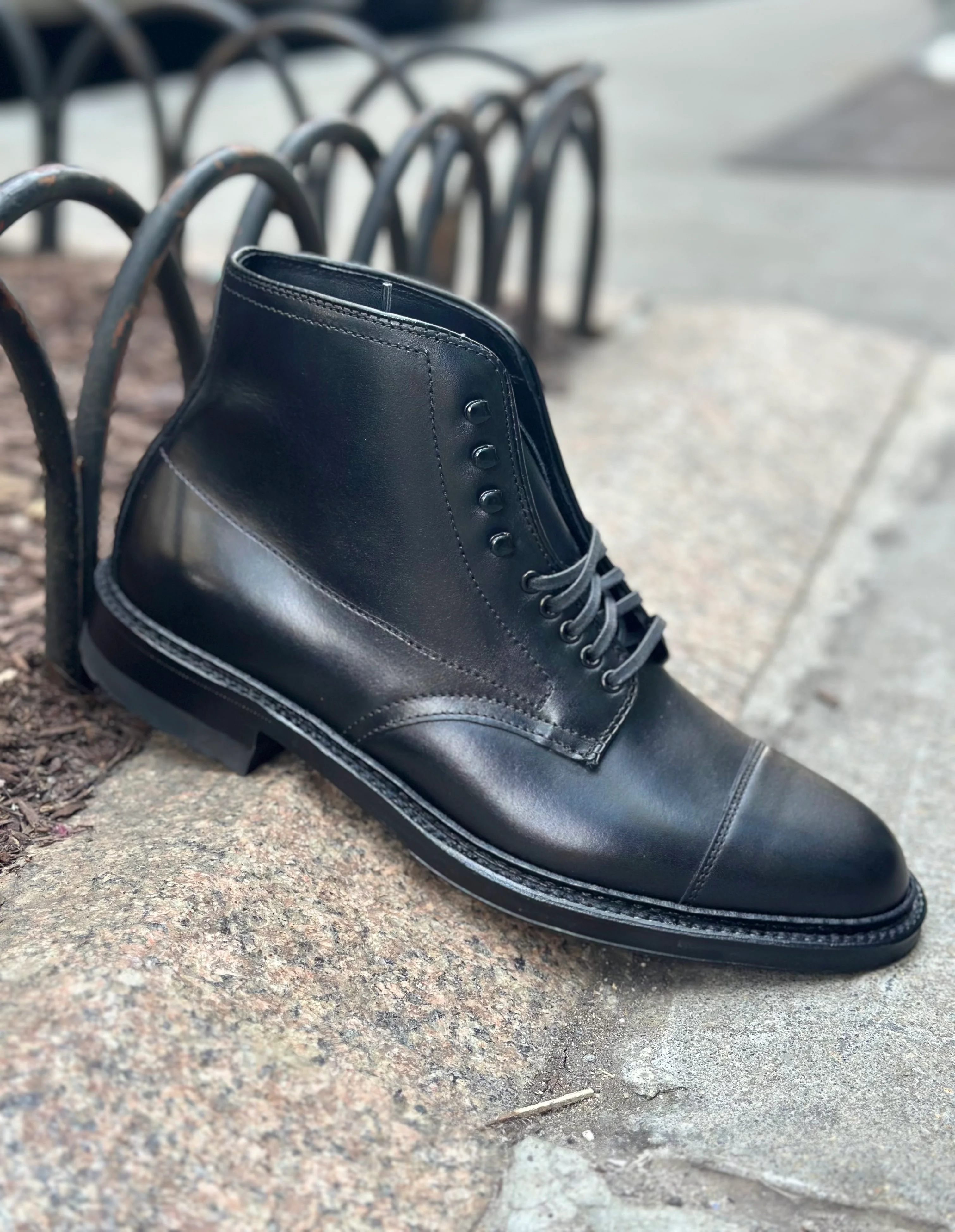 40797HC - Black Cap Toe Boot with Commando Sole - Image 11