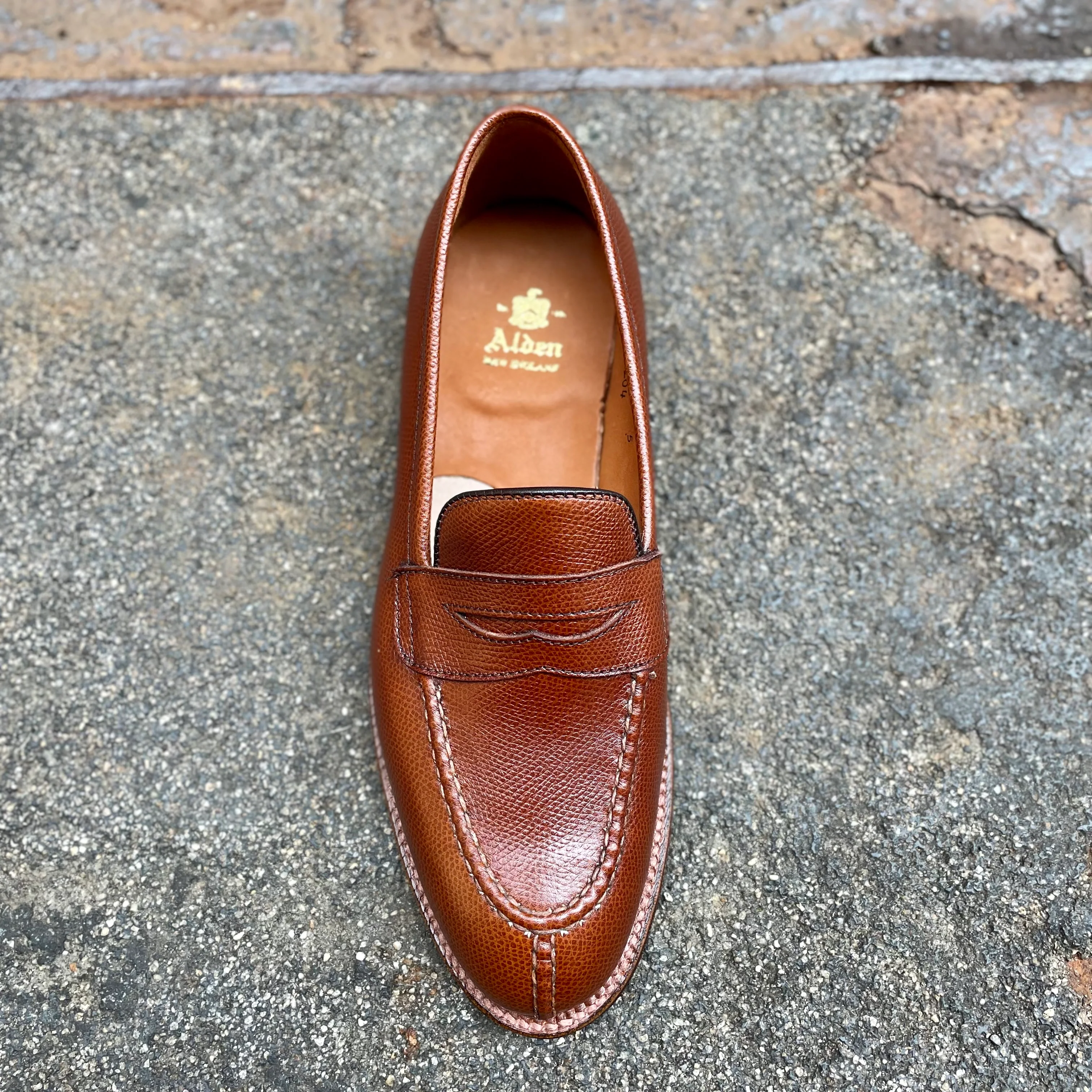 D1204 - Alpine Grain NST Loafer - Image 6