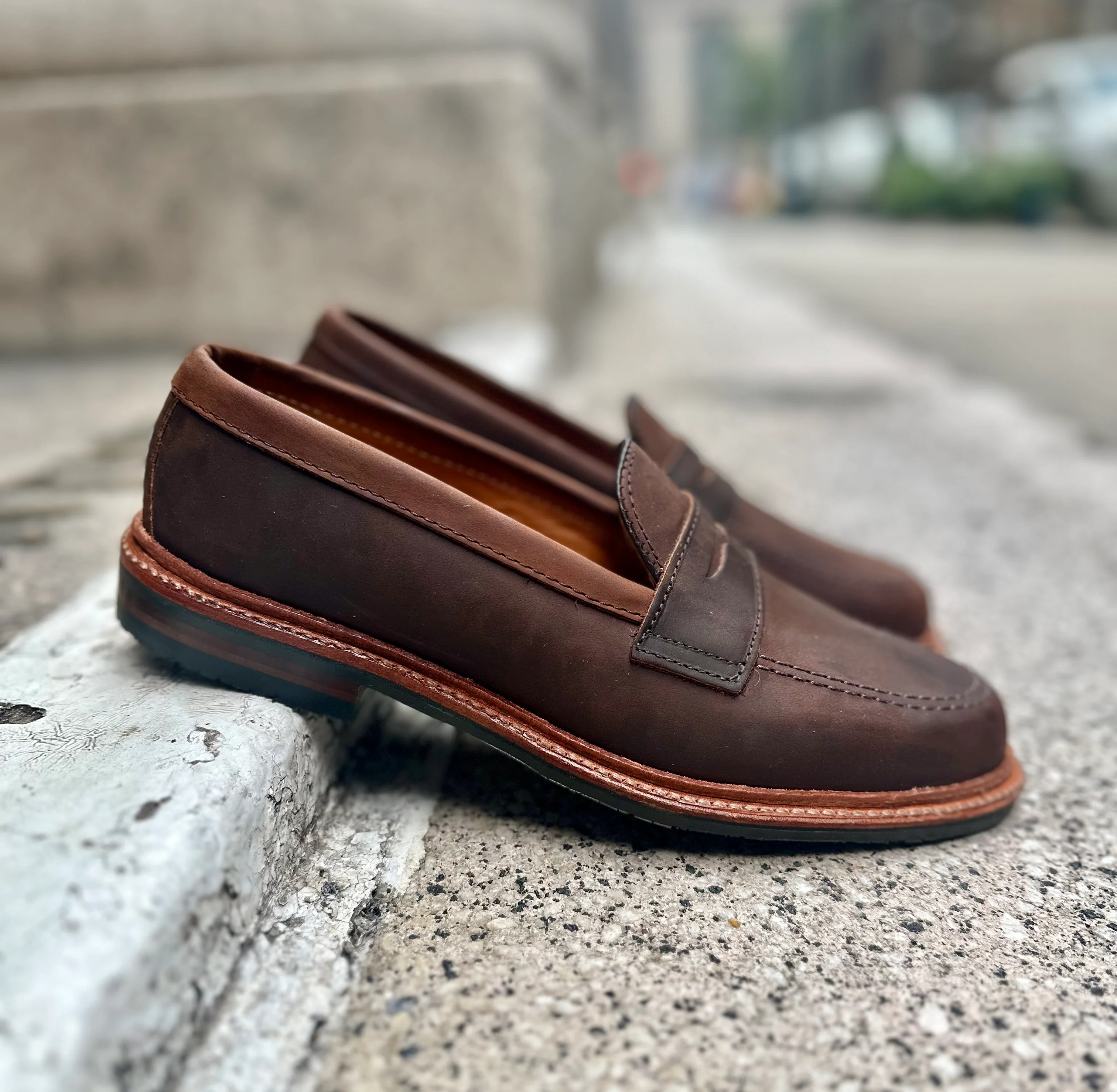 D2216L - Smooth Tobacco Chamois Penny Loafer - Image 2