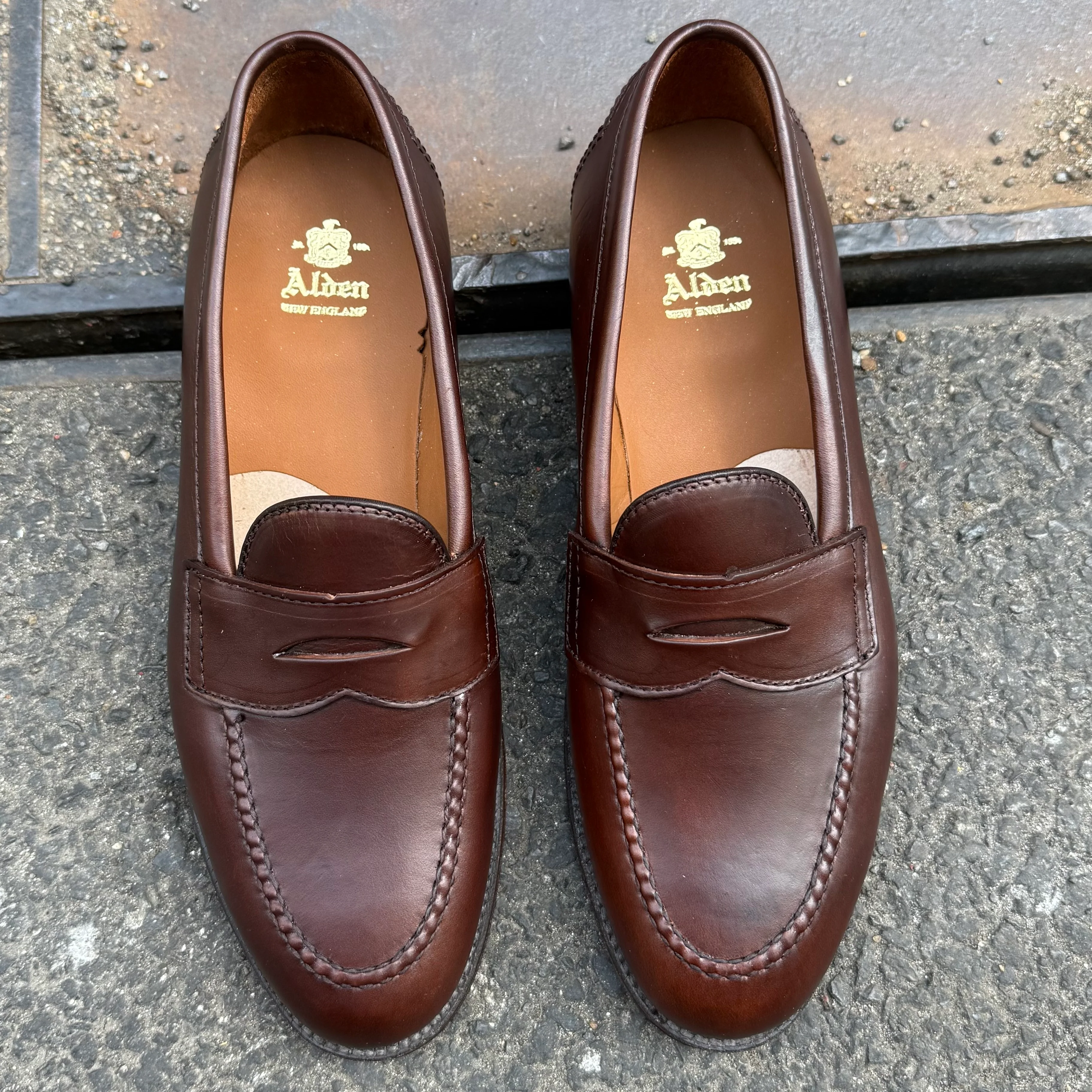 D5211 - Brown CXL Flex Penny Loafer - Image 3