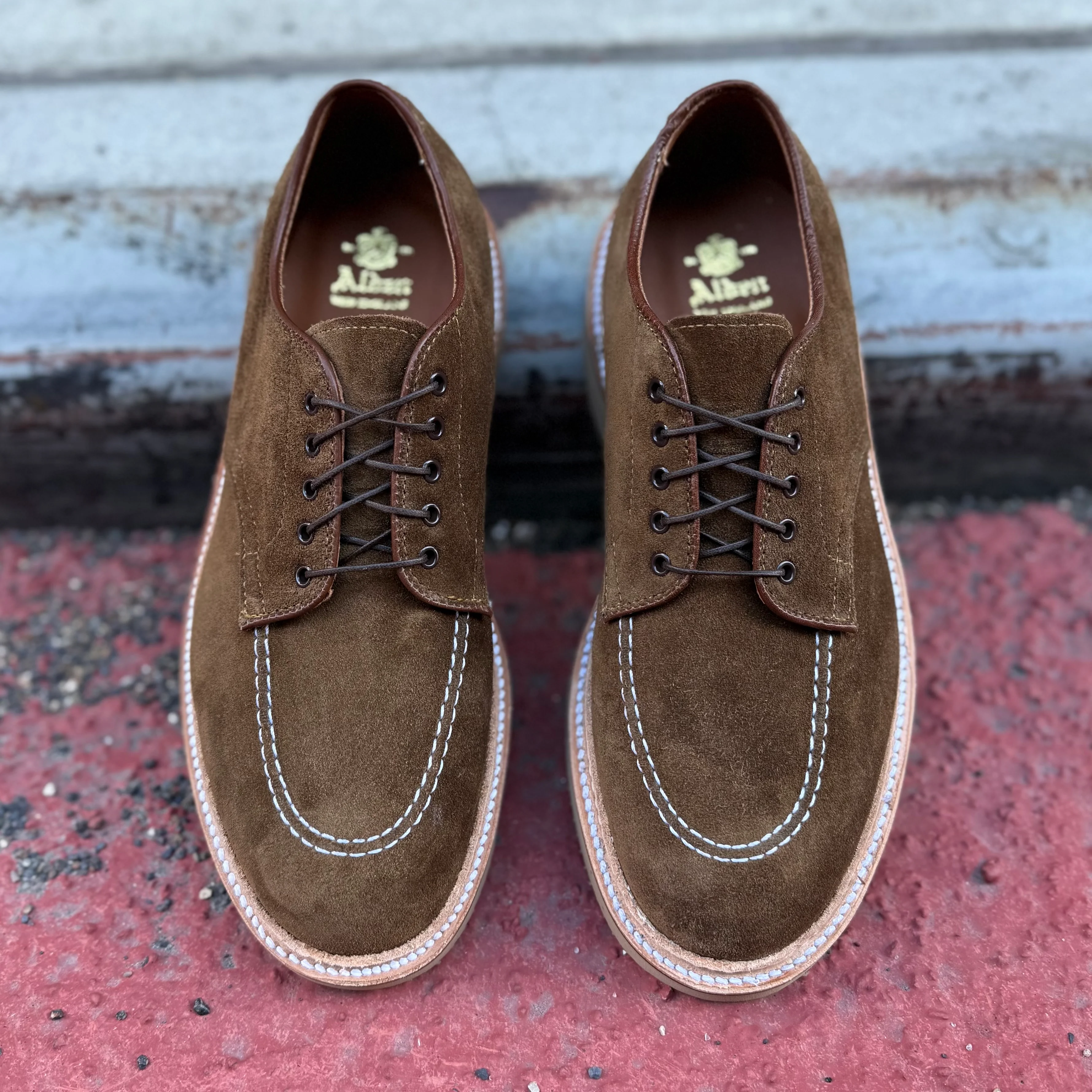 M7601Y - Snuff Suede Indy Shoe with Wedge - Image 4