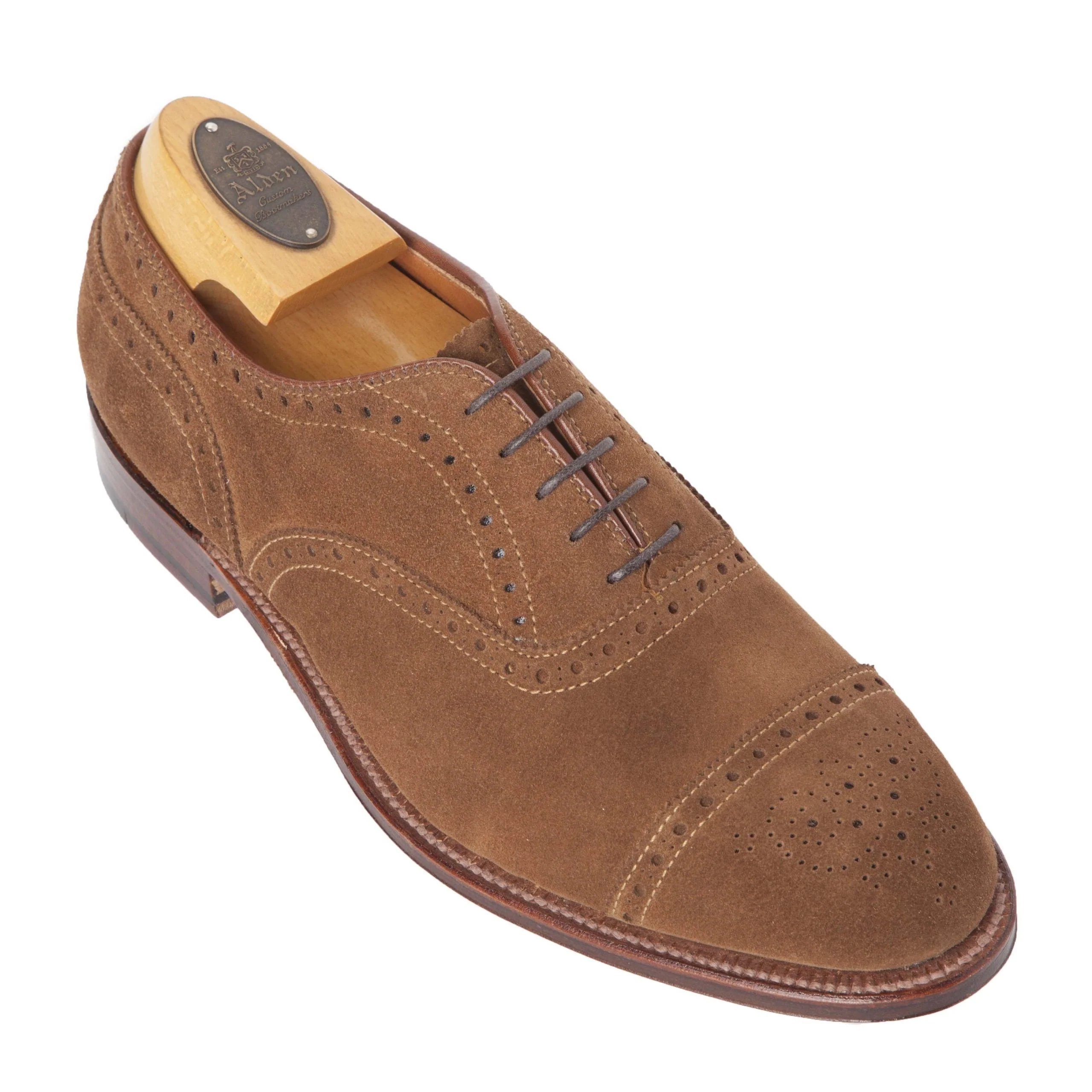51670F - Medallion Cap Toe Bal in Snuff Suede - Image 4